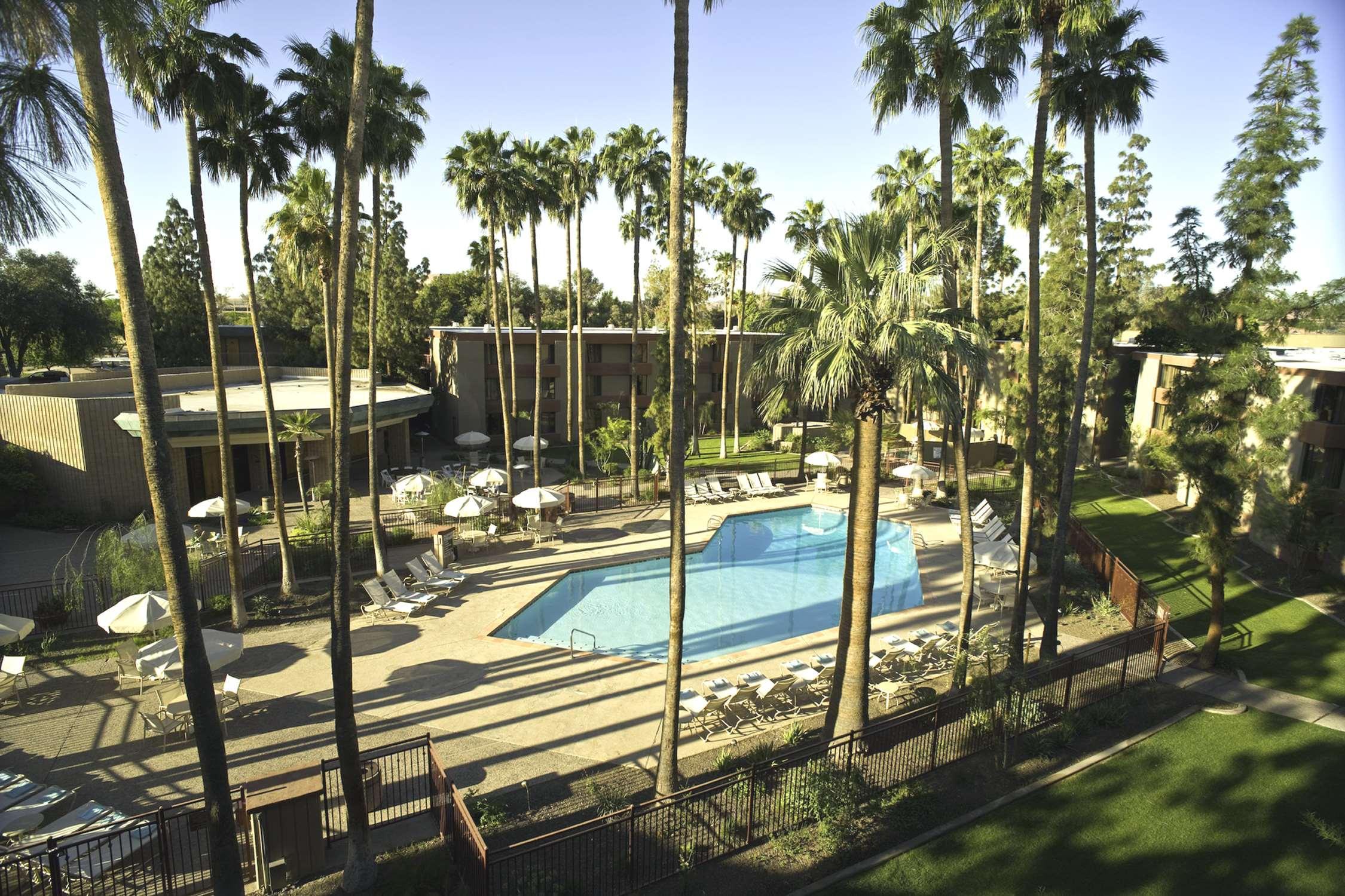 Doubletree By Hilton Phoenix- Tempe Exterior foto